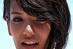 18禁欧美美女自慰喷水